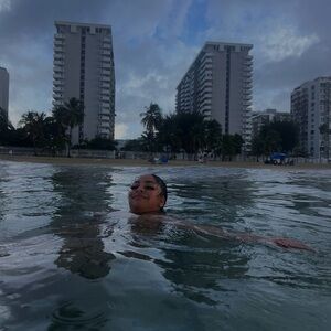 Meet your Posher, Tabatha